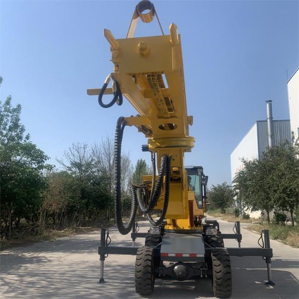 750輪式隧道鉆機(jī)，專業(yè)隧道鉆機(jī)廠家